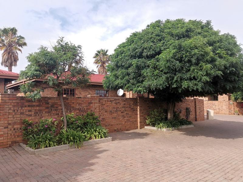 3 Bedroom Property for Sale in Vaalpark Free State